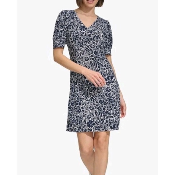 Tommy Hilfiger Dresses & Skirts - Tommy Hilfiger Navy White Floral V-Neck Shift Dress Size 10 Casual Office Chic